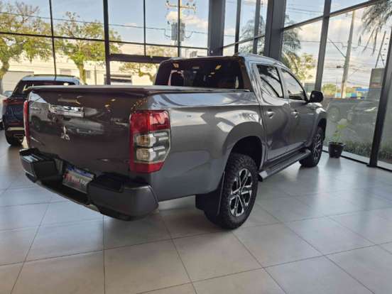 MITSUBISHI-L200 TRITON-2.4 16V TURBO DIESEL SPORT HPE-S CD 4P 4X4 AUTOMÁTICO MITSUBISHI-L200 TRITON-2022