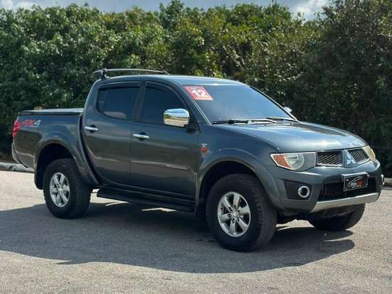 MITSUBISHI-L200 TRITON-3.2 HPE 4X4 CD 16V TURBO INTERCOOLER DIESEL 4P AUTOMÁTICO MITSUBISHI-L200 TRITON-2012