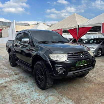 MITSUBISHI-L200 TRITON-3.2 HPE 4X4 CD 16V TURBO INTERCOOLER DIESEL 4P AUTOMÁTICO MITSUBISHI-L200 TRITON-2013