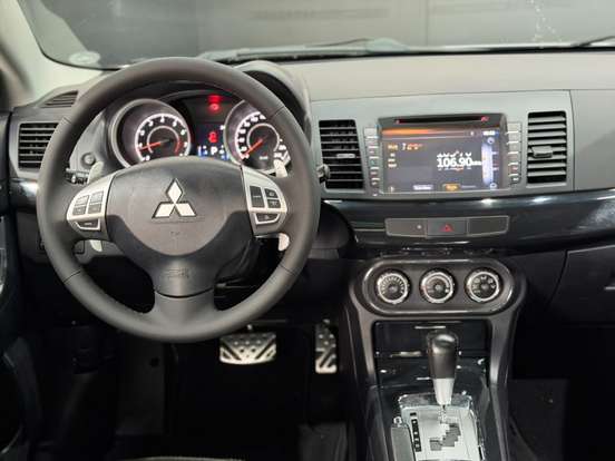 MITSUBISHI-LANCER-2.0 GT 16V GASOLINA 4P AUTOMÁTICO MITSUBISHI-LANCER-2013