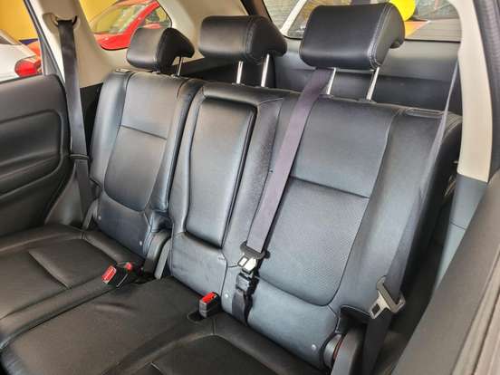 MITSUBISHI-OUTLANDER-2015