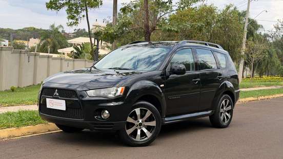 MITSUBISHI-OUTLANDER-2012