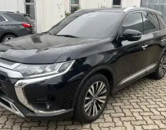 MITSUBISHI OUTLANDER 3.0 MIVEC V6 GASOLINA HPE-S AWD AUTOMÁTICO MITSUBISHI OUTLANDER 3.0 MIVEC V6 GASOLINA HPE-S AWD AUTOMÁTICO