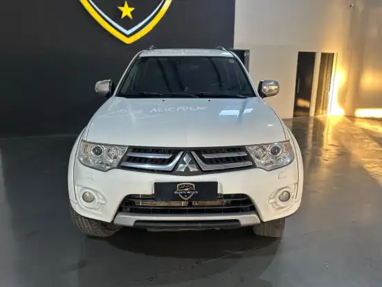MITSUBISHI-PAJERO DAKAR-2014