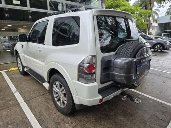 MITSUBISHI-PAJERO FULL-3.2 HPE 4X4 16V TURBO INTERCOOLER DIESEL 2P AUTOMÁTICO MITSUBISHI-PAJERO FULL-2018