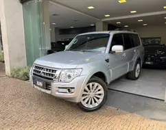 MITSUBISHI PAJERO FULL 3.8 HPE 4X4 V6 24V GASOLINA 4P AUTOMÁTICO MITSUBISHI PAJERO FULL 3.8 HPE 4X4 V6 24V GASOLINA 4P AUTOMÁTICO