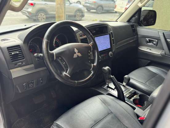 MITSUBISHI-PAJERO FULL-2014