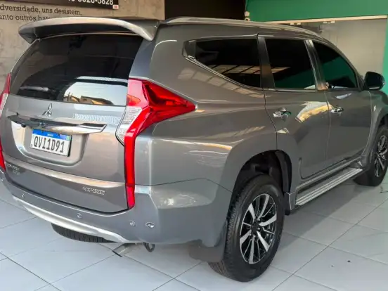 MITSUBISHI-PAJERO SPORT-2.4 16V MIVEC TURBO DIESEL HPE AWD AUTOMÁTICO MITSUBISHI-PAJERO SPORT-2019