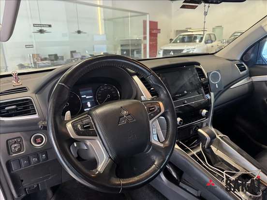 MITSUBISHI-PAJERO SPORT-2.4 16V MIVEC TURBO DIESEL HPE AWD AUTOMÁTICO MITSUBISHI-PAJERO SPORT-2023