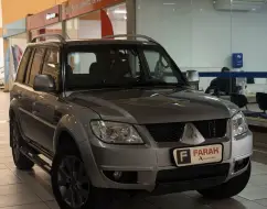 MITSUBISHI PAJERO TR4 2.0 4X2 16V 140CV FLEX 4P AUTOMÁTICO MITSUBISHI PAJERO TR4 2.0 4X2 16V 140CV FLEX 4P AUTOMÁTICO