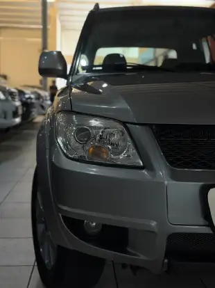 MITSUBISHI-PAJERO TR4-2013