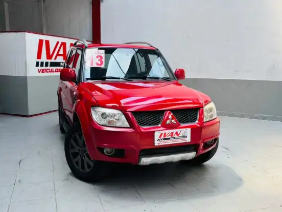 MITSUBISHI-PAJERO TR4-2.0 4X2 16V 140CV FLEX 4P AUTOMÁTICO MITSUBISHI-PAJERO TR4-2012