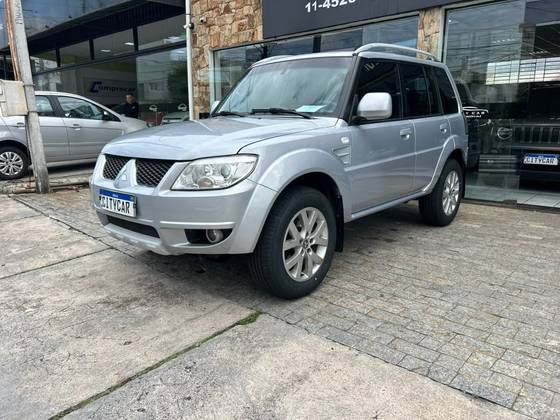 MITSUBISHI PAJERO TR4 2.0 4X2 16V 140CV FLEX 4P AUTOMÁTICO
