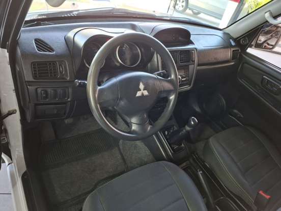MITSUBISHI-PAJERO TR4-2014