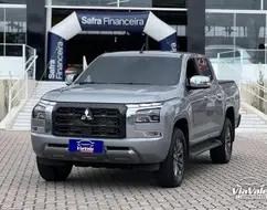 MITSUBISHI TRITON 2.4 BITURBO DIESEL CD HPE 4X4 AUTOMÁTICO MITSUBISHI TRITON 2.4 BITURBO DIESEL CD HPE 4X4 AUTOMÁTICO