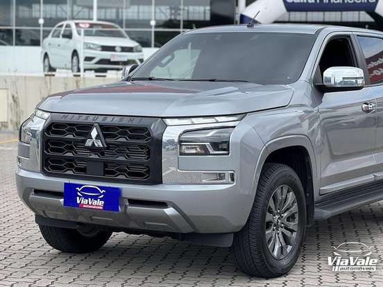 MITSUBISHI-TRITON-2026