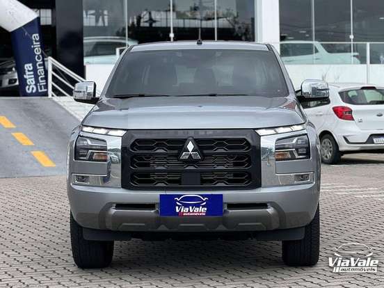 MITSUBISHI-TRITON-2.4 BITURBO DIESEL CD HPE 4X4 AUTOMÁTICO MITSUBISHI-TRITON-2026