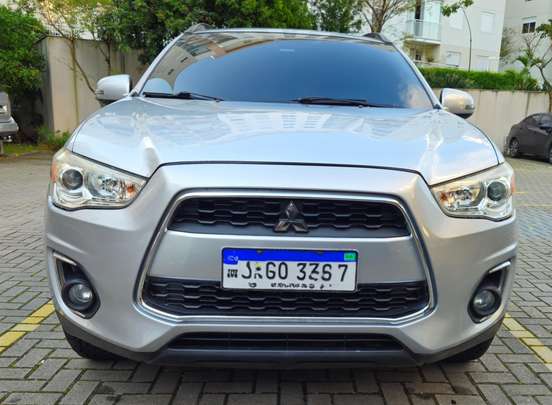 MITSUBISHI-ASX-2015