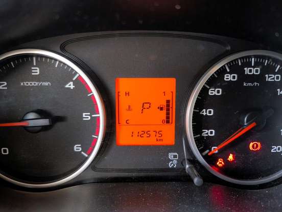 MITSUBISHI-L200 TRITON-2021