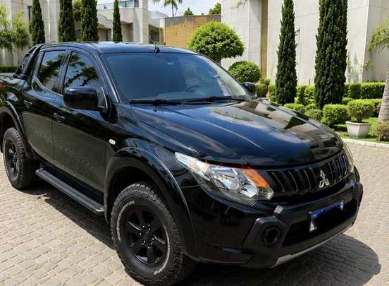 MITSUBISHI-L200 TRITON-2017