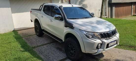MITSUBISHI-L200 TRITON-2019