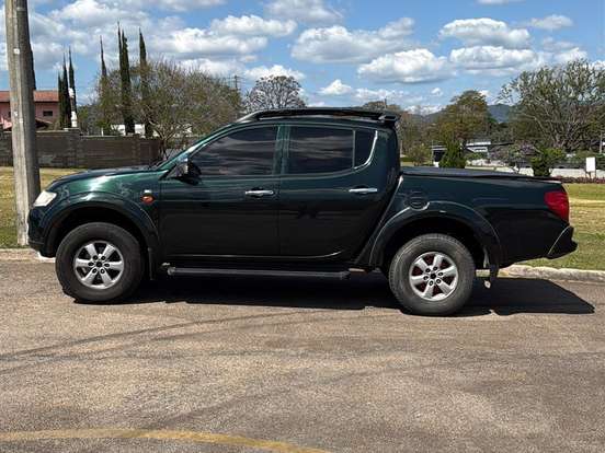 MITSUBISHI-L200 TRITON-3.2 HPE 4X4 CD 16V TURBO INTERCOOLER DIESEL 4P AUTOMÁTICO MITSUBISHI-L200 TRITON-2012