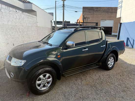 MITSUBISHI-L200 TRITON-2012