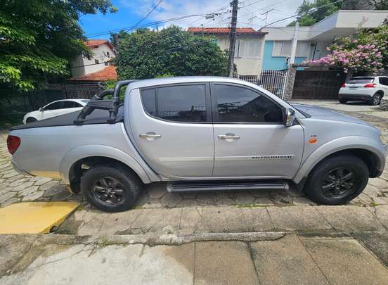 MITSUBISHI-L200 TRITON-2013