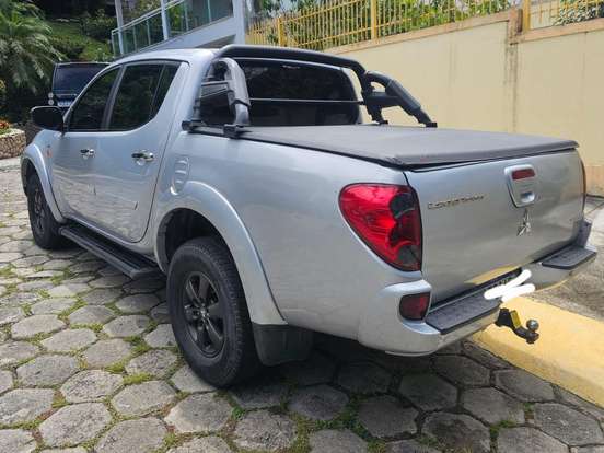 MITSUBISHI-L200 TRITON-3.2 HPE 4X4 CD 16V TURBO INTERCOOLER DIESEL 4P AUTOMÁTICO MITSUBISHI-L200 TRITON-2013