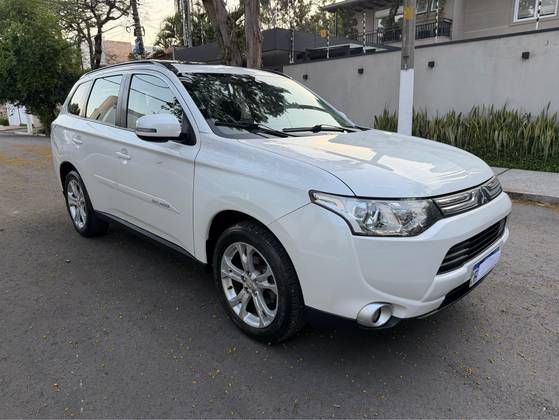 MITSUBISHI OUTLANDER 2.0 16V GASOLINA 4P AUTOMÁTICO