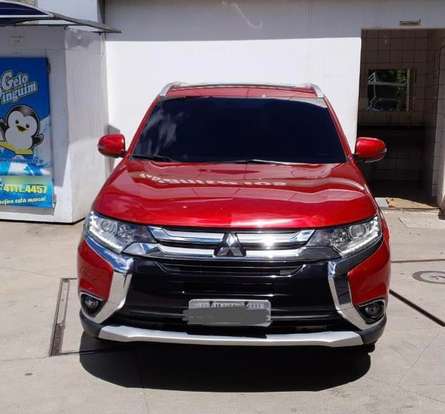 MITSUBISHI-OUTLANDER-2017