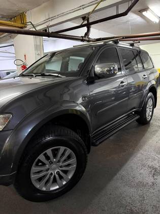MITSUBISHI PAJERO DAKAR 3.2 HPE 4X4 7 LUGARES 16V TURBO INTERCOOLER DIESEL 4P AUTOMÁTICO