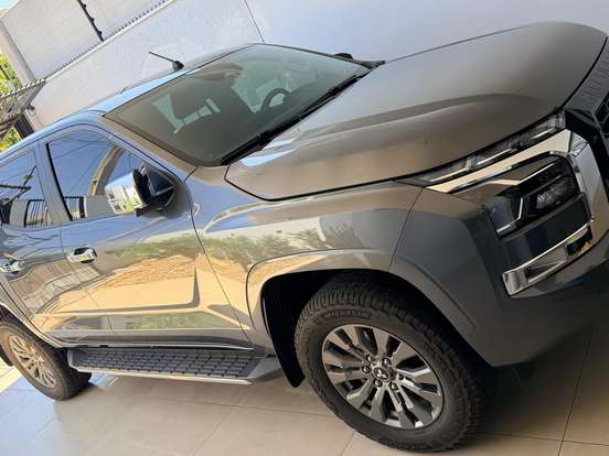 MITSUBISHI-TRITON-2.4 BITURBO DIESEL CD HPE-S 4X4 AUTOMÁTICO MITSUBISHI-TRITON-2025