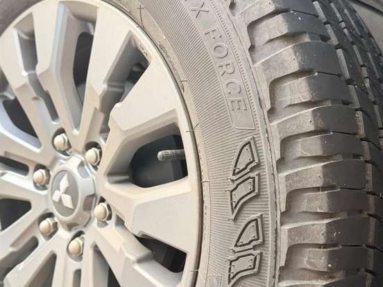 MITSUBISHI-TRITON-2.4 BITURBO DIESEL CD HPE-S 4X4 AUTOMÁTICO MITSUBISHI-TRITON-2025