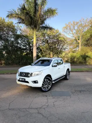 NISSAN FRONTIER 2.3 16V TURBO DIESEL LE CD 4X4 AUTOMÁTICO