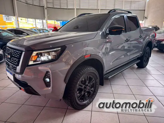 NISSAN FRONTIER 2.3 16V TURBO DIESEL PRO4X CD 4X4 AUTOMÁTICO