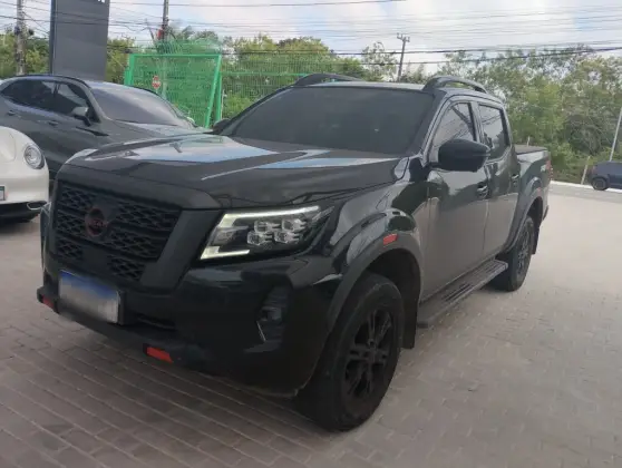 NISSAN FRONTIER 2.3 16V TURBO DIESEL PRO4X CD 4X4 AUTOMÁTICO