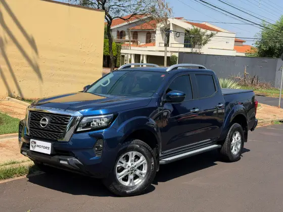 NISSAN FRONTIER 2.3 16V TURBO DIESEL XE CD 4X4 AUTOMÁTICO