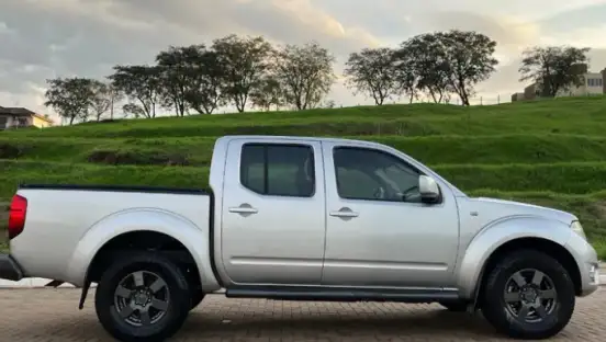 NISSAN-FRONTIER-2014