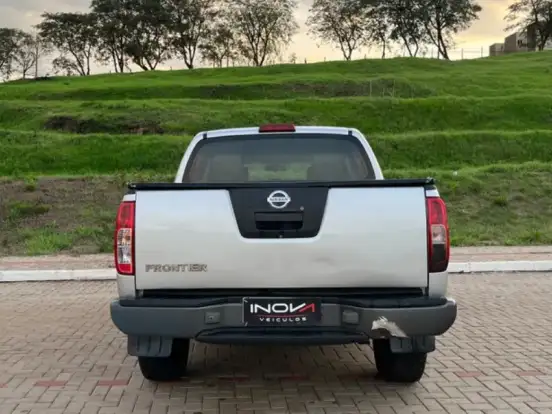 NISSAN-FRONTIER-2.5 S 4X2 CD TURBO ELETRONIC DIESEL 4P MANUAL NISSAN-FRONTIER-2014