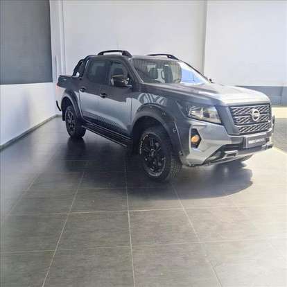 NISSAN-FRONTIER-2024