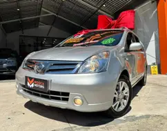 NISSAN GRAND LIVINA 1.8 SL 16V FLEX 4P AUTOMÁTICO NISSAN GRAND LIVINA 1.8 SL 16V FLEX 4P AUTOMÁTICO