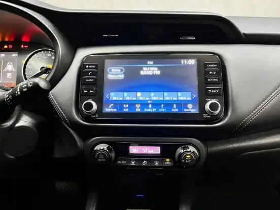 NISSAN-KICKS-2023
