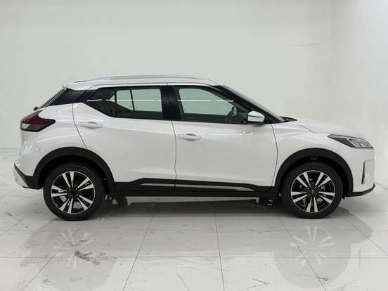 NISSAN-KICKS-2024