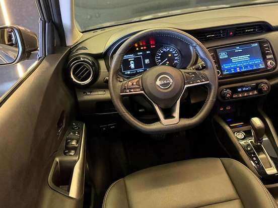NISSAN-KICKS-2023