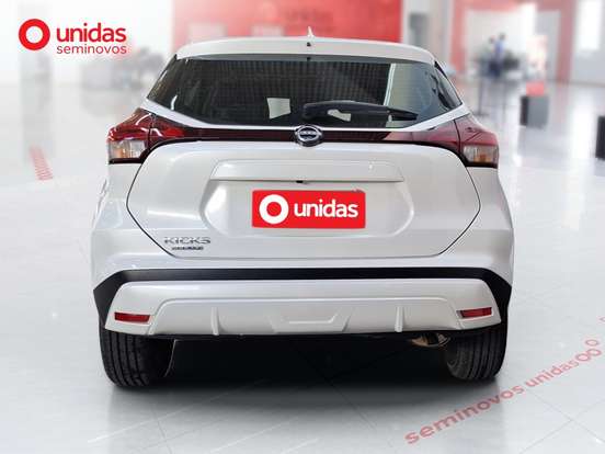 NISSAN-KICKS-2024