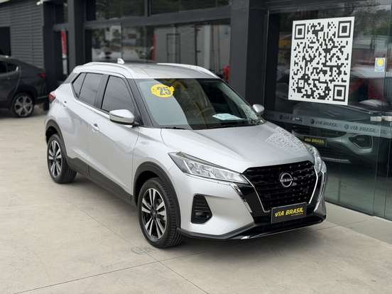 NISSAN-KICKS PLAY-2025