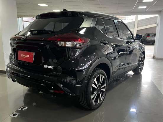 NISSAN-KICKS PLAY-2025