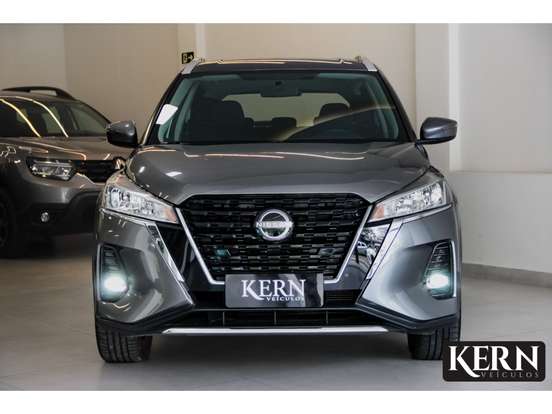 NISSAN-KICKS PLAY-2025
