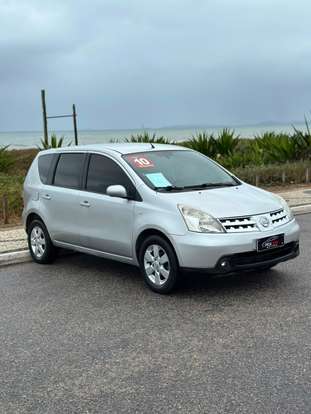 NISSAN-LIVINA-2009